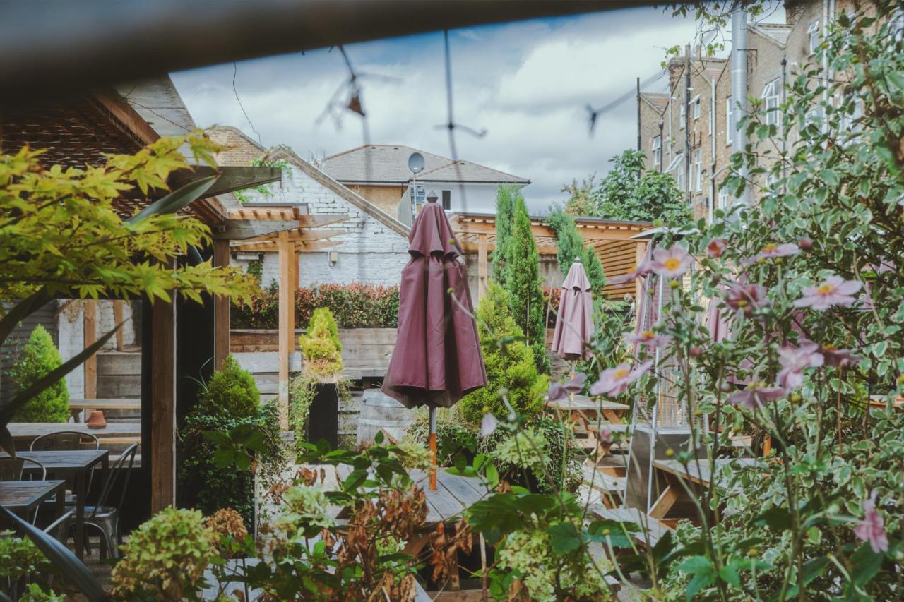 فندق The Brownswood لندن المظهر الخارجي الصورة